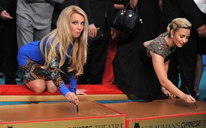 Britney Spears is candid, Demi a charmer as 'X Factor' returns; will ratings rise? | iNFOnews.ca CP20091817