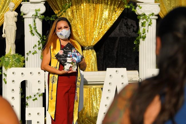 Shanghai to restart classes as New Orleans diners return | iNFOnews.ca Shanghai to restart classes as New Orleans diners return | iNFOnews.ca