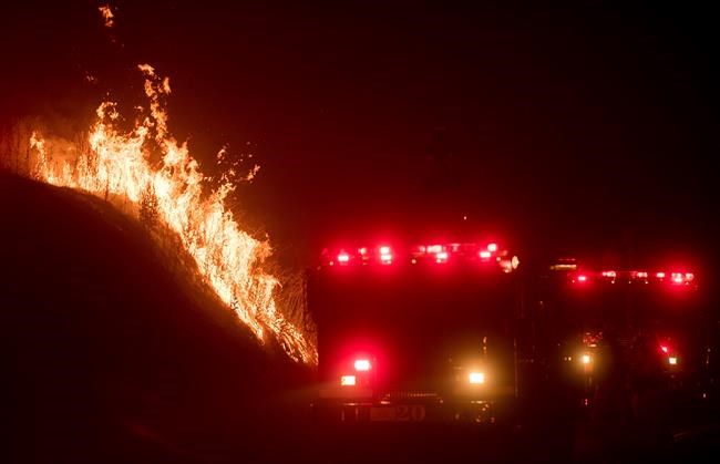 The Latest: California blaze rages near Yosemite park | iNFOnews.ca CP651268882