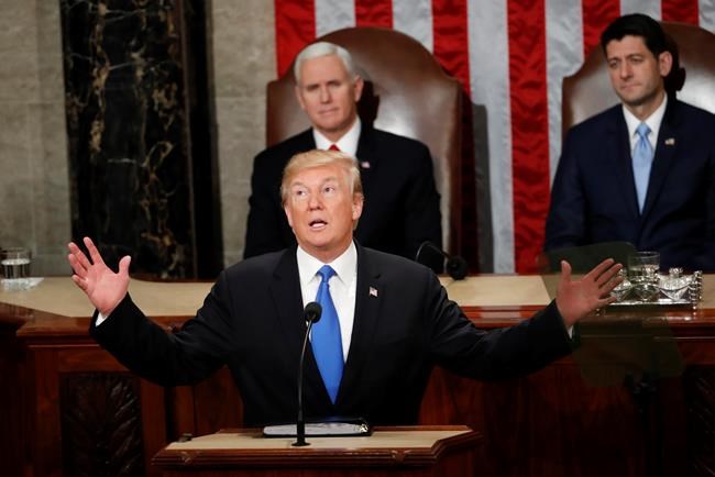 Trump warns of immigration peril, touts economy in address | iNFOnews.ca