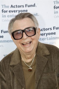 Dale Olson, publicist for such Hollywood greats as Marilyn Monroe and Gene Kelly, dead at 78 | iNFOnews.ca