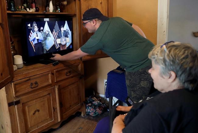 Nielsen, networks clash on stats showing fewer viewers | iNFOnews.ca Nielsen, networks clash on stats showing fewer viewers | iNFOnews.ca