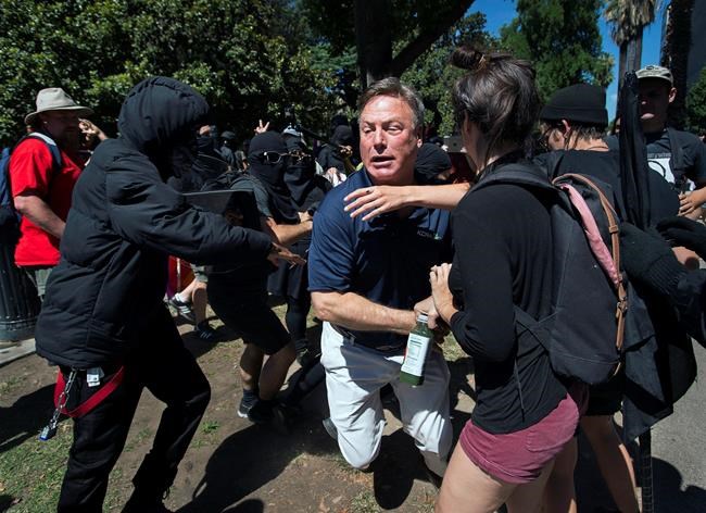 California police panned for slow response to Capitol clash | iNFOnews.ca California police panned for slow response to Capitol clash | iNFOnews.ca