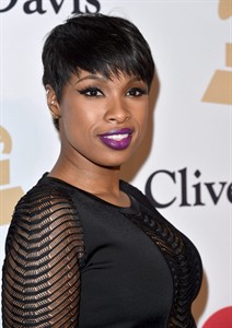 Clive Davis gala full of A-List youngsters like Swift, Smith, and old school icons like Gibb | iNFOnews.ca