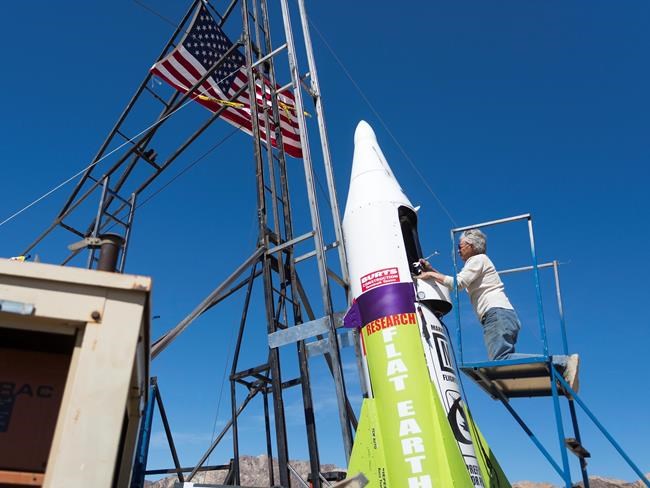 Self-taught rocket scientist blasts off into California sky | iNFOnews.ca Self-taught rocket scientist blasts off into California sky | iNFOnews.ca