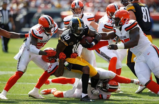 Brown's clutch catch gives Steelers 21-18 win over Cleveland | iNFOnews.ca Brown's clutch catch gives Steelers 21-18 win over Cleveland | iNFOnews.ca