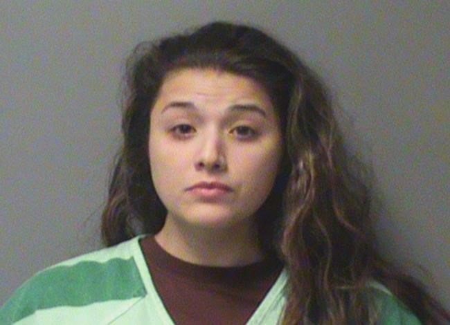 Iowa police find feces-covered toddler, 2 others home alone | iNFOnews.ca Iowa police find feces-covered toddler, 2 others home alone | iNFOnews.ca