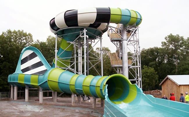 Injury on Missouri waterslide highlights lax regulation | iNFOnews.ca