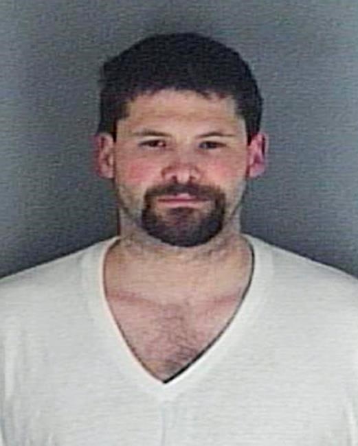 Judge delays sentencing for Kansas man in foiled bomb plot | iNFOnews.ca