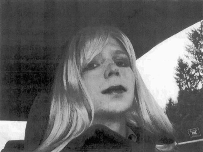 Chelsea Manning releases 1st statement since clemency win | iNFOnews.ca CP1133154787