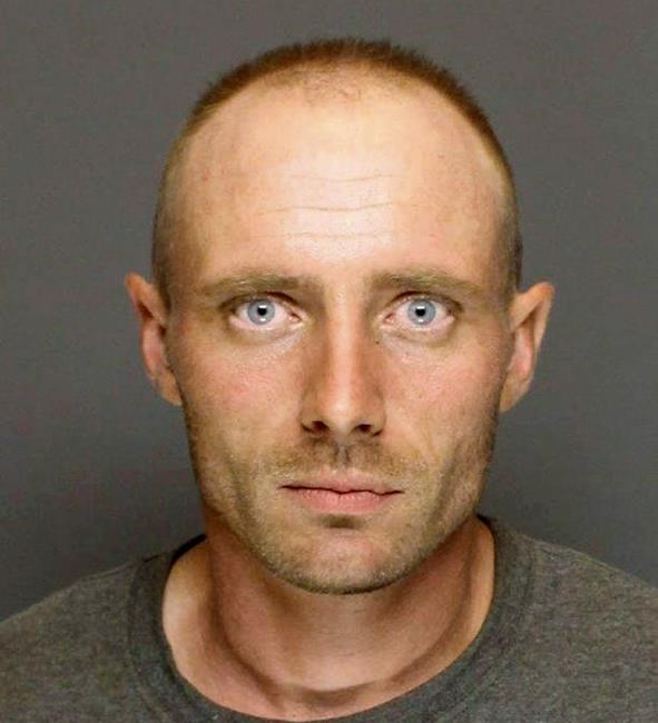 Truck driver charged in deaths of 2 women killed by boulder | iNFOnews.ca