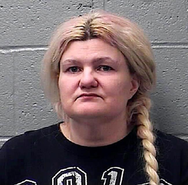Slain Missouri Ku Klux Klan leader's wife admits killing him | iNFOnews.ca Slain Missouri Ku Klux Klan leader's wife admits killing him | iNFOnews.ca