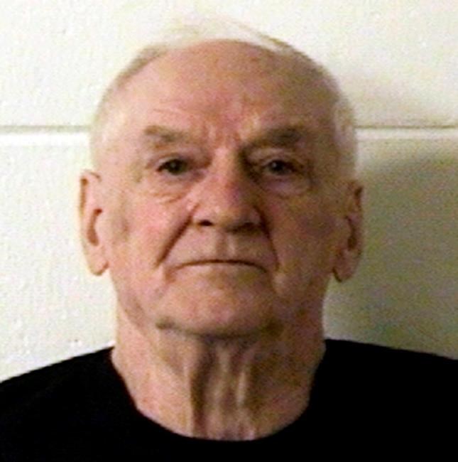Wisconsin man pleads not guilty to killing couple in 1976 | iNFOnews.ca
