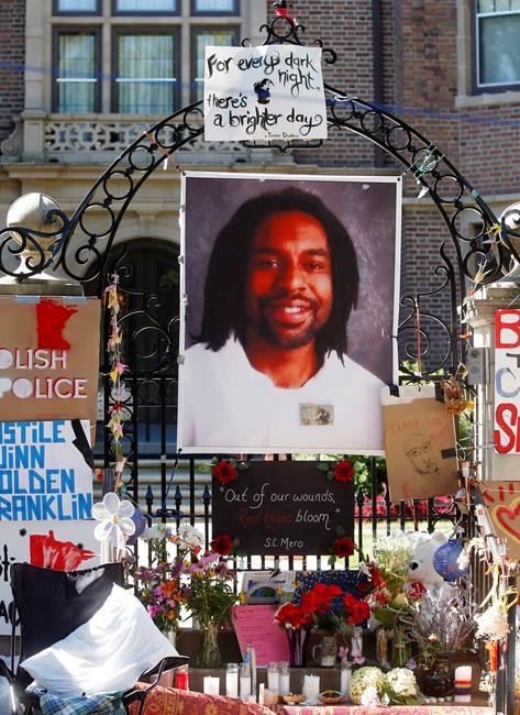 5th day of deliberations in case of officer who shot Castile | iNFOnews.ca