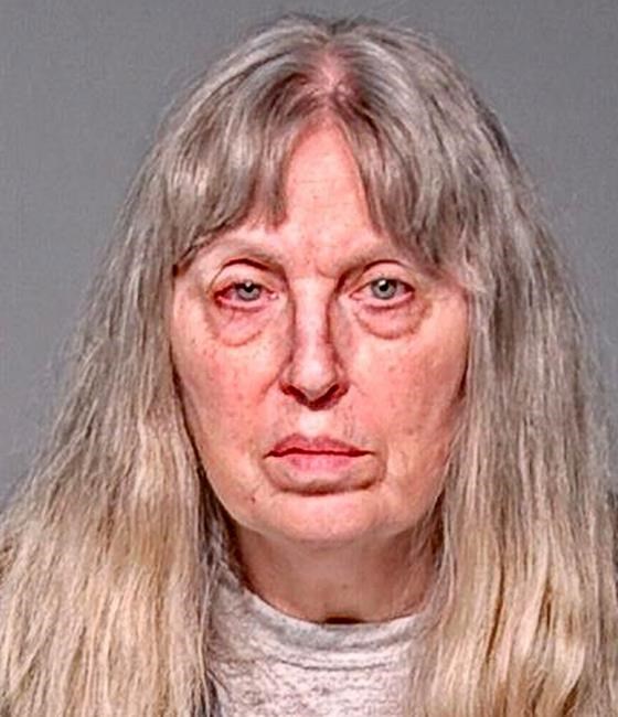 Wisconsin woman charged in 3 infant deaths from the '80s | iNFOnews.ca