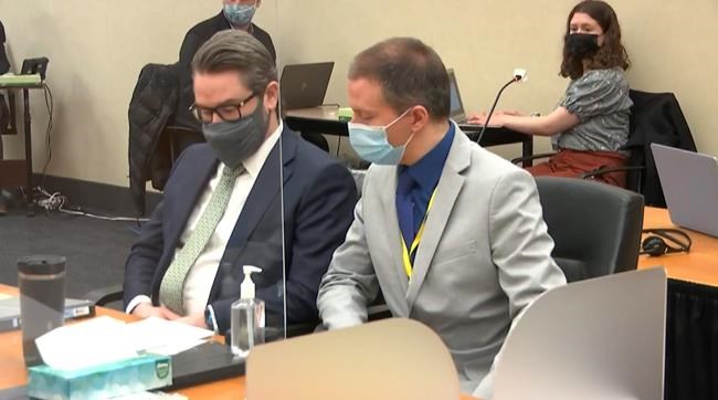 Murder case against ex-cop in Floyd's death goes to the jury | iNFOnews.ca