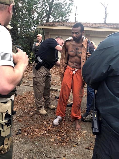 Prison transport firm closing after escape, cites insurance | iNFOnews.ca