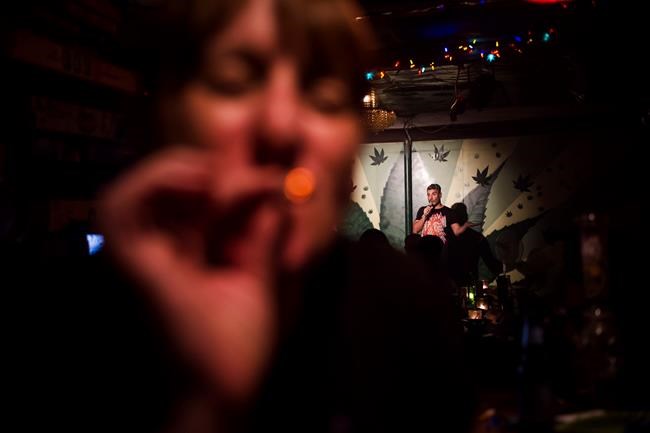Canadian clubs bringing together cannabis and comedy | iNFOnews.ca