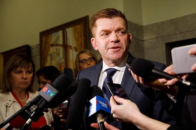 Leaders of Alberta's main conservative parties take baby steps down merger road | iNFOnews.ca