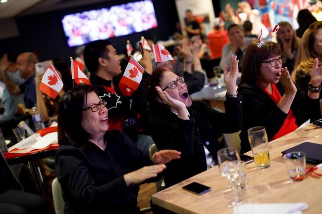 Bianca Andreescu's historic win celebrated across Canada | iNFOnews.ca