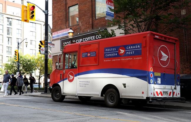 Canada Post racking up close to $1 million a year in parking fines, data show | iNFOnews.ca CP1166377929