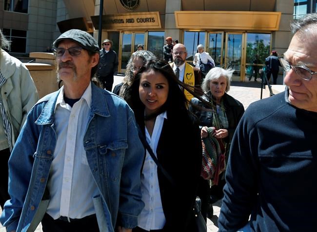 Immigrant living in Denver sanctuary ventures to court | iNFOnews.ca