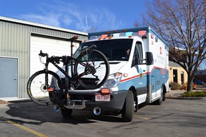 In bike-loving Colorado city, ambulances equipped to take riders and their rides to hospital | iNFOnews.ca CP31598379