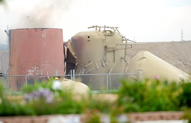 The Latest: Colorado governor says recent blasts unrelated | iNFOnews.ca CP651191819