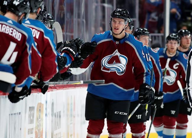 Compher scores in OT, Avalanche beat Maple Leafs 4-3 | iNFOnews.ca