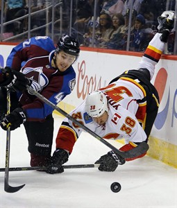 Michael Ferland scores twice as Flames keep Avalanche winless in preseason with 2-1 victory | iNFOnews.ca