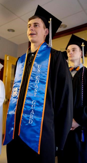 Military dress at graduation? In most places, it's a no-no | iNFOnews.ca