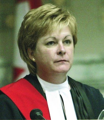Husband of Manitoba judge under scrutiny for nude photos says he was stupid | iNFOnews.ca