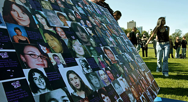 Premiers, aboriginal leaders seized with mitigating violence against women | iNFOnews.ca CP19510807