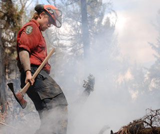 B.C. wildfire fighters to assist with several Washington state blazes | iNFOnews.ca CP20148162