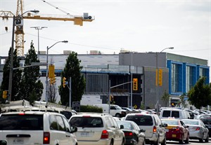Mall construction boom is fuelled by the tastes of Canada's wealthiest | iNFOnews.ca CP29294175