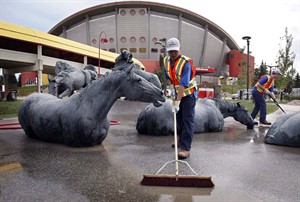 Stampede official looks back on frantic efforts to recover from the 2013 flood | iNFOnews.ca CP28976377