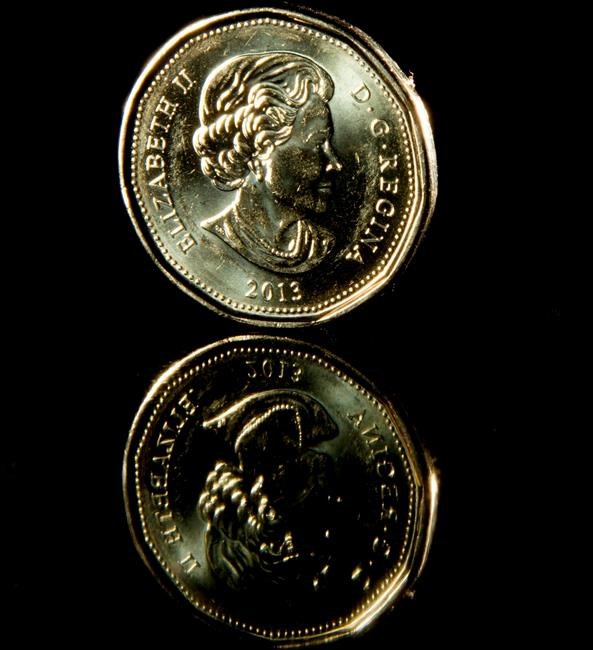 Cheaper food offsets rising gas prices, easing inflation last month | iNFOnews.ca