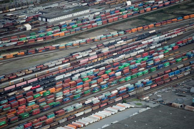 Merchandise trade deficit shrank in December as crude oil exports rose | iNFOnews.ca Merchandise trade deficit shrank in December as crude oil exports rose | iNFOnews.ca