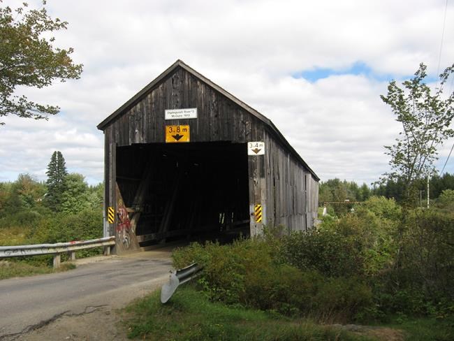 Residents fighting to save New Brunswick's beloved "kissing bridges" | iNFOnews.ca Residents fighting to save New Brunswick's beloved "kissing bridges" | iNFOnews.ca
