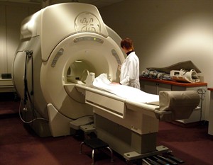 Metal heavy? If you have piercings, pacemakers, tattoos speak up before an MRI | iNFOnews.ca CP29208773