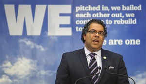 Calgary mayor says gay-straight alliance bill 'damaging and hateful' | iNFOnews.ca CP31083281