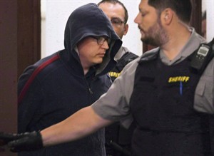 More stringent oversight of military intelligence at DND in limbo | iNFOnews.ca CP31527814