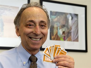 Just a sprinkle has big impact: Kids worldwide helped by Canadian MD's invention | iNFOnews.ca CP32214291