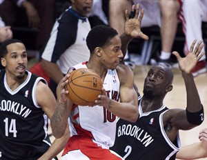 Toronto Raptors to play pre-season games in Vancouver and Montreal | iNFOnews.ca CP28687505