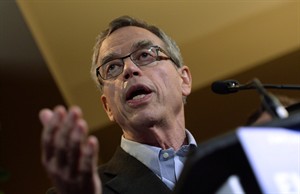 Duelling reports: Finance rebuts grim analysis by another federal department | iNFOnews.ca CP29712723