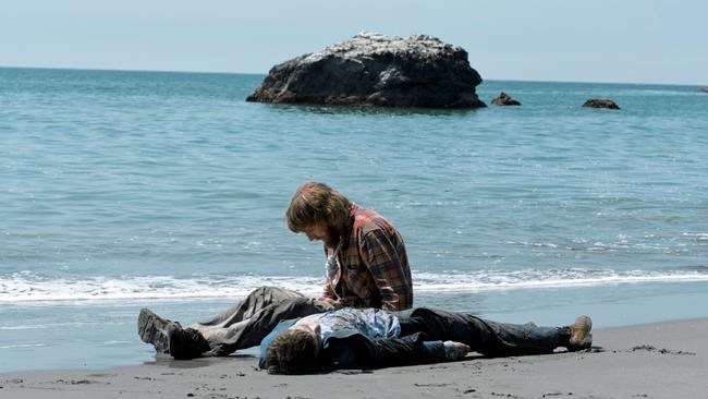 'Swiss Army Man' directors hope audiences look beyond the gassy corpse | iNFOnews.ca