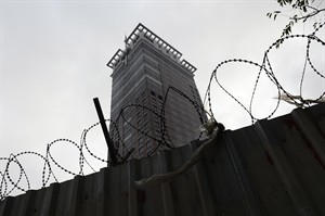 Suspicious powder sent to Canadian and other consulates in Turkey tests negative | iNFOnews.ca CP30447969