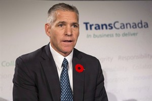 TransCanada CEO says industry has lived through worse than latest crude downturn | iNFOnews.ca CP31162566
