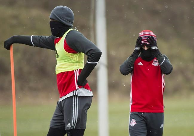 Changing of the guard in Toronto FC goal happened without a ripple | iNFOnews.ca CP2030441064