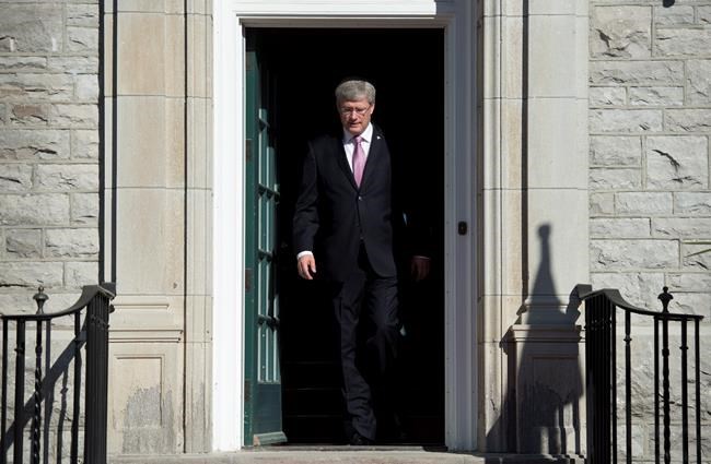 Former PM Harper offers help on trade, but staying 'neutral' in UK Tory race | iNFOnews.ca